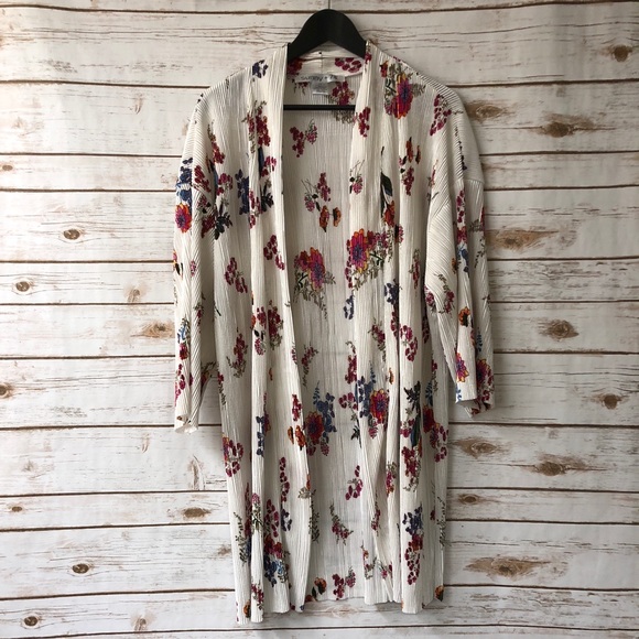 Tops - Plus Size Floral Kimono